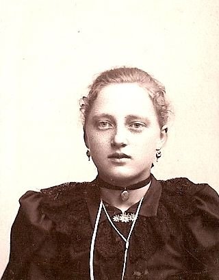 chrstine Iversen 18 &aring;r