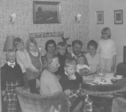 Kaj & else hos moster ellen